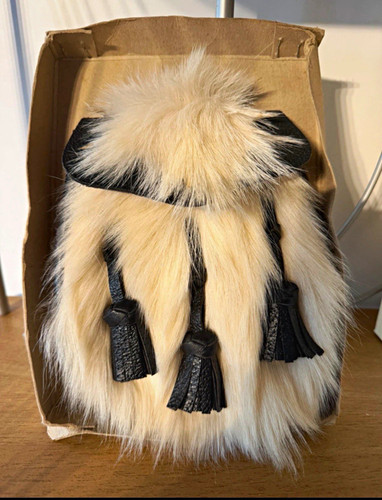 Black leather scottish - black, sporran