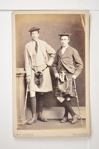 Scottish highland dress kilts - highland,