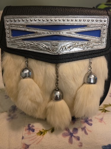 Scottish kilt sporran semi - scottish,